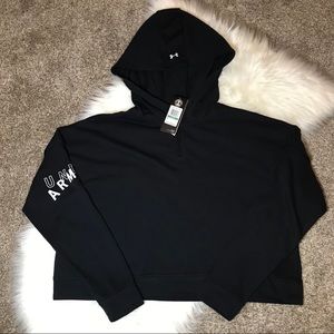 UNDER ARMOUR| Loose Fit Cropped 1/4 Zip Hoodie